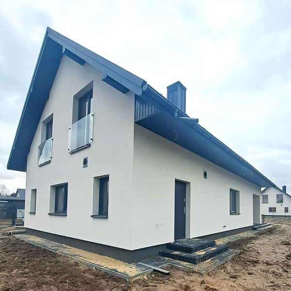 dom-jednorodzinny-2-600x600